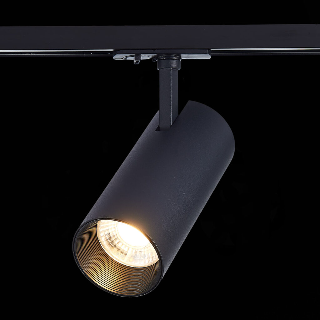 ST350.436.30.24 Св-к трек. Черный LED 1*30W 3000K 2 700Lm Ra?80 24° IP20 L177xW77xH204 100-240V BASE