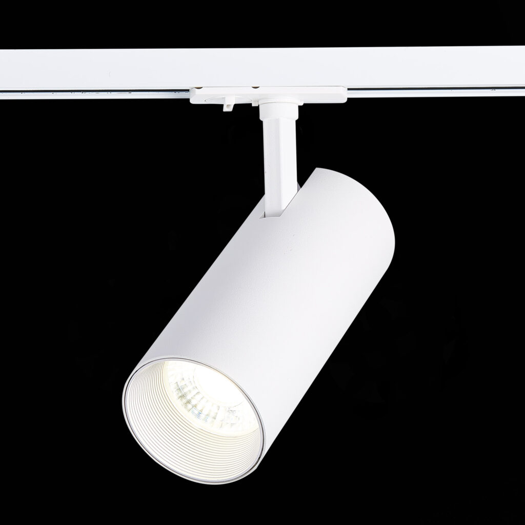ST350.536.30.36 Св-к трек. Белый LED 1*30W 3000K 2 700Lm Ra?90 36° IP20 L177xW77xH204 100-240V BASE