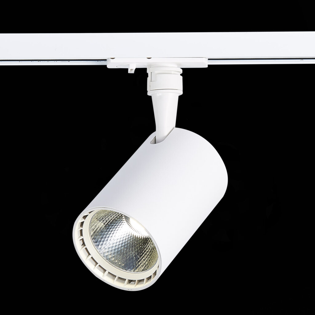 ST351.546.15.36 Св-к трек. Белый LED 1*15W 4000K 1 350Lm Ra?90 36° IP20 L118xW78xH174 100-240V BASE