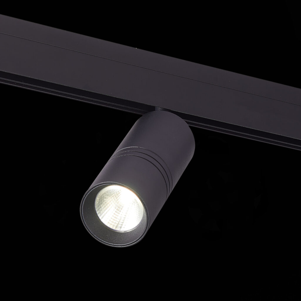 ST365.436.18 Магнитный трековый светильник Черный LED 1*18W 3000K 1 530Lm Ra>90 36° IP20 L-xW60xH148 SKYLINE 48