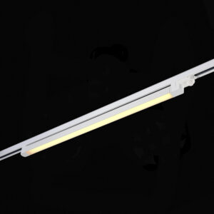 ST663.536.40 Св-к трек. Белый LED 1*40W 3000K 3 200Lm Ra>90 120° IP20 L935xW33xH73 165-265V TRACE